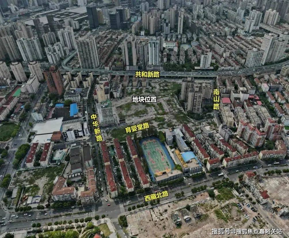 中心 - 环境户型价格地址楼盘详情配套电话交房时间配套电话交房时间ayx爱游戏app大华梧桐樾(售楼处) 首页 - 大华梧桐樾销售(图22) 中心 - 环境户型价格地址楼盘详情配套电话交房时间配套电话交房时间ayx爱游戏app大华梧桐樾(售楼处) 首页 - 大华梧桐樾销售(图22)